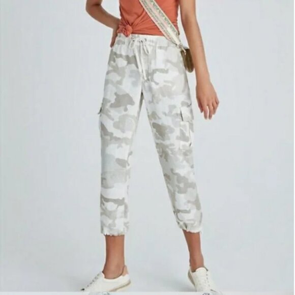 Sanctuary x Anthropologie | Linen Tan Camo Cargo Jogger Pants Size XS - Picture 1 of 9